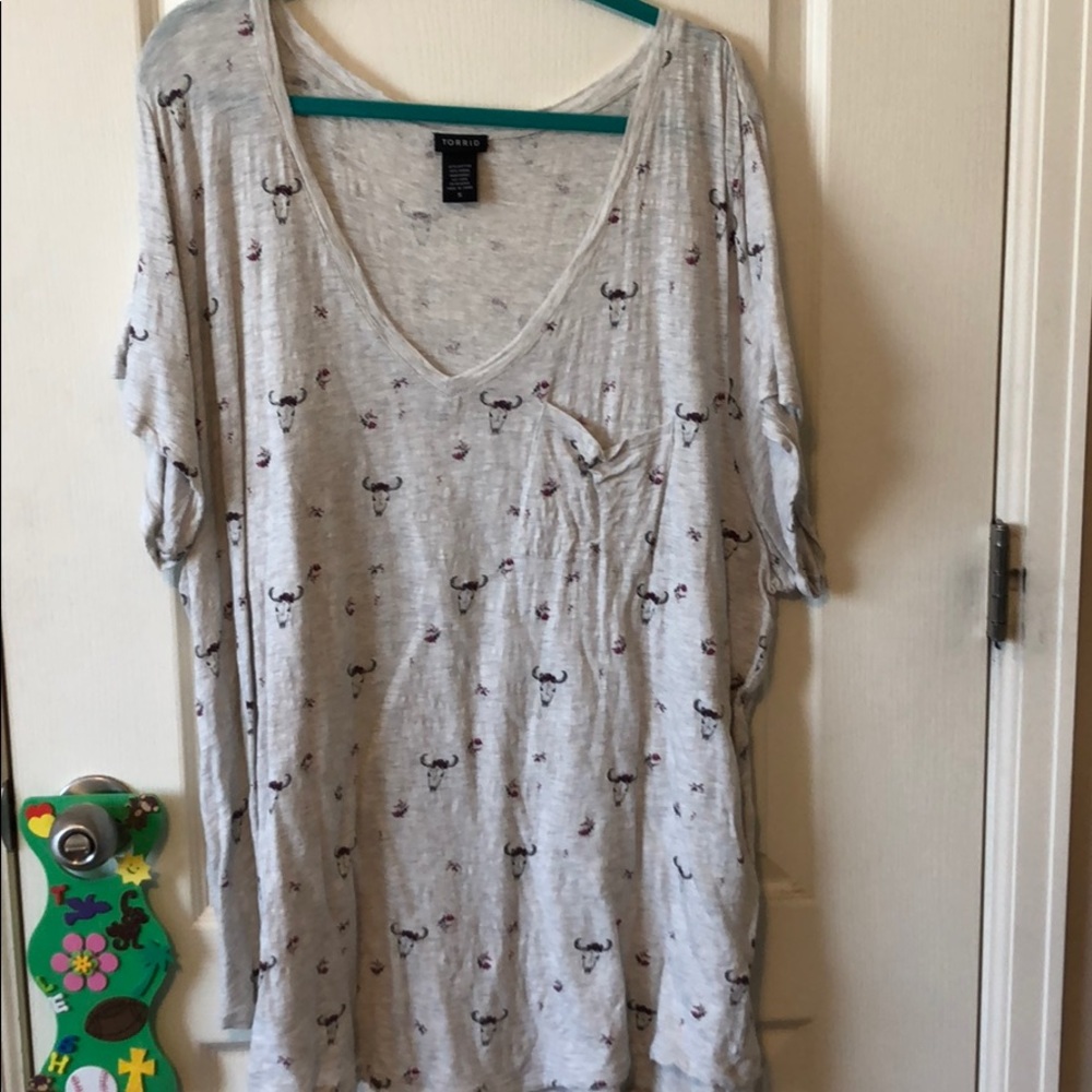 Torrid Cow skull tee